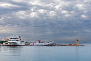 Morocco to Europe: Delays in Transit Times Due to Severe Weather